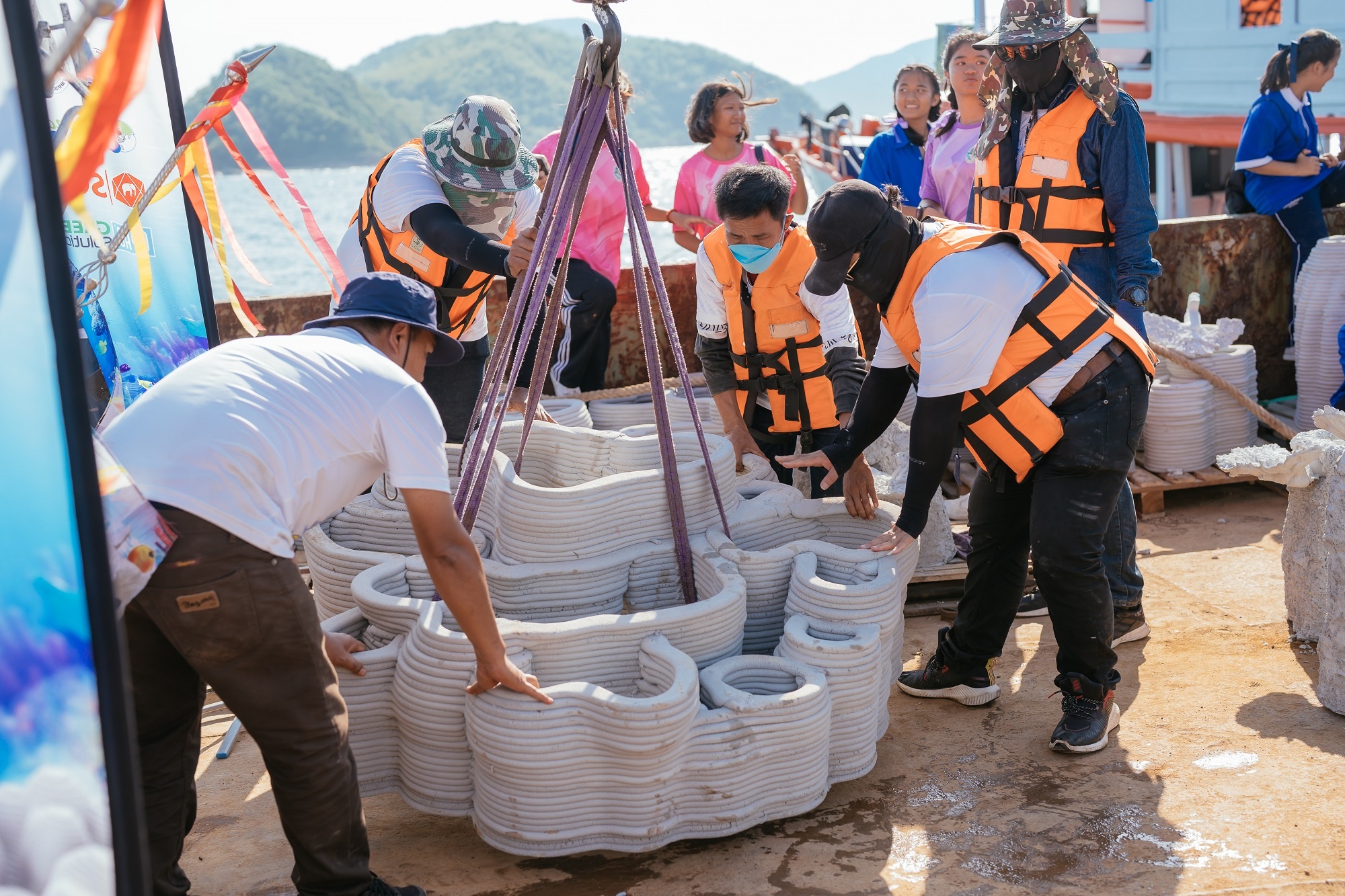 ศุภาลัย ลงเรือวางบ้านปะการัง_9.jpg